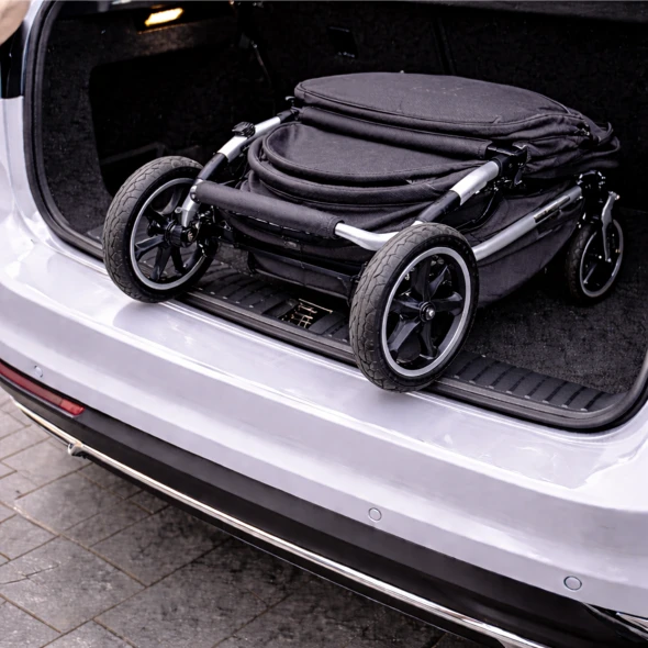 Folia PPF Na Próg Bagażnika Drzwi Samochodu Ochronna Transparentna Zestaw-.png