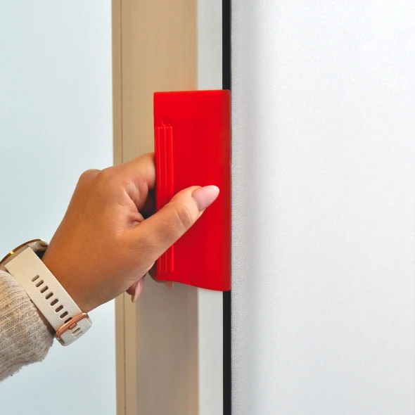 Mini Rakla Do Odcinania Nadmiaru Folii Okiennej Do Szyb Okien-----.jpg