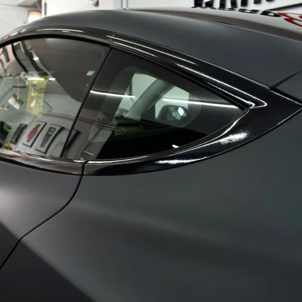 Taśma dechroming 3M czarny błysk.jpg